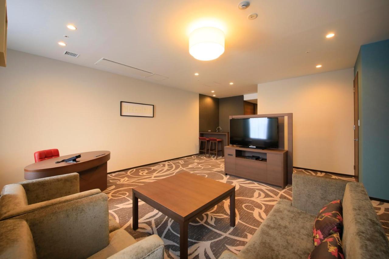 Quintessa Hotel Osaka Bay Екстер'єр фото