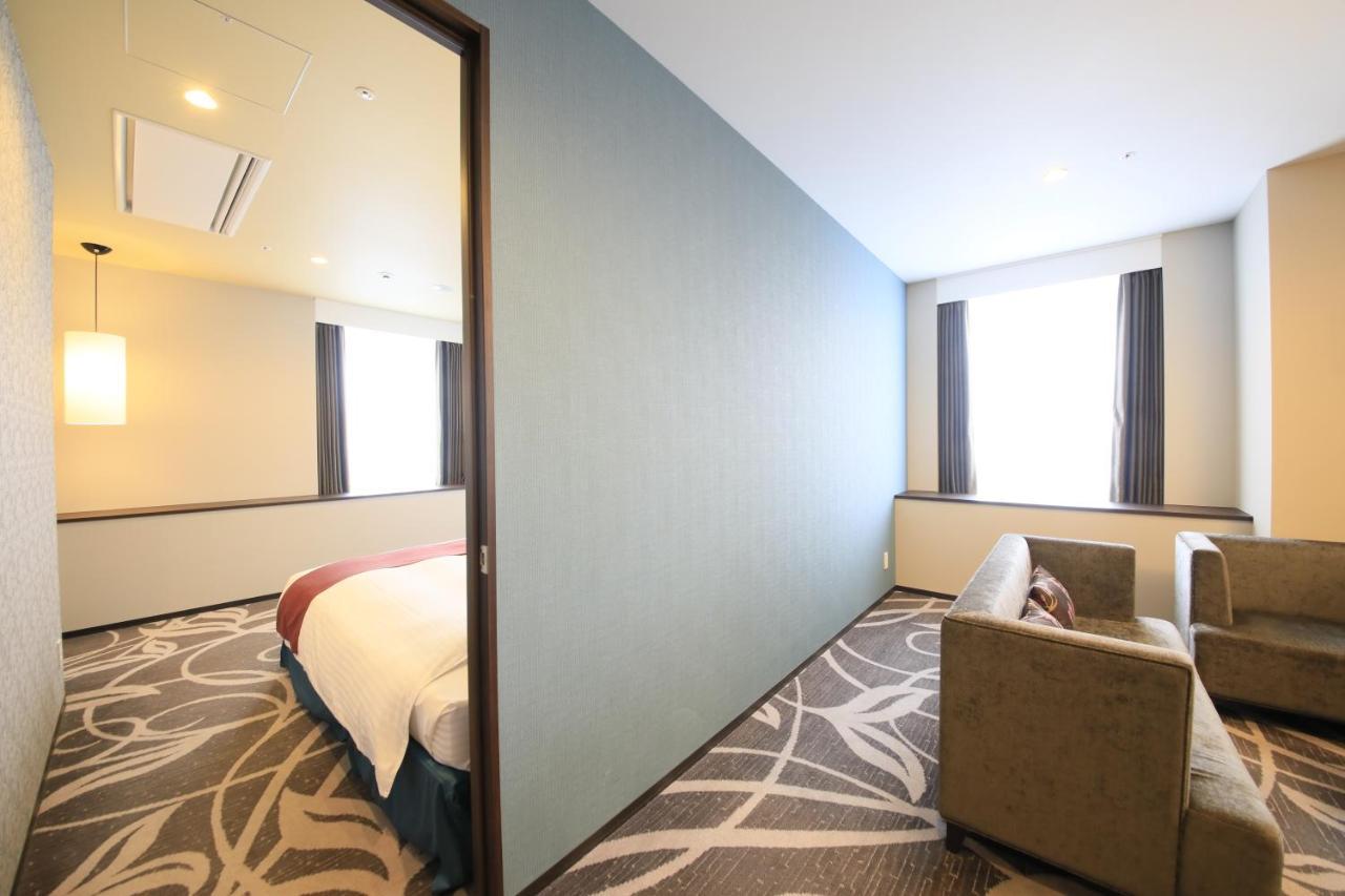Quintessa Hotel Osaka Bay Екстер'єр фото