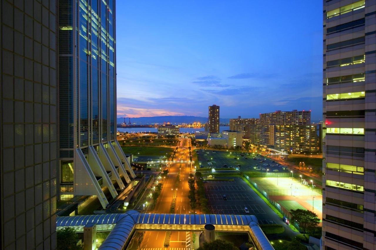 Quintessa Hotel Osaka Bay Екстер'єр фото